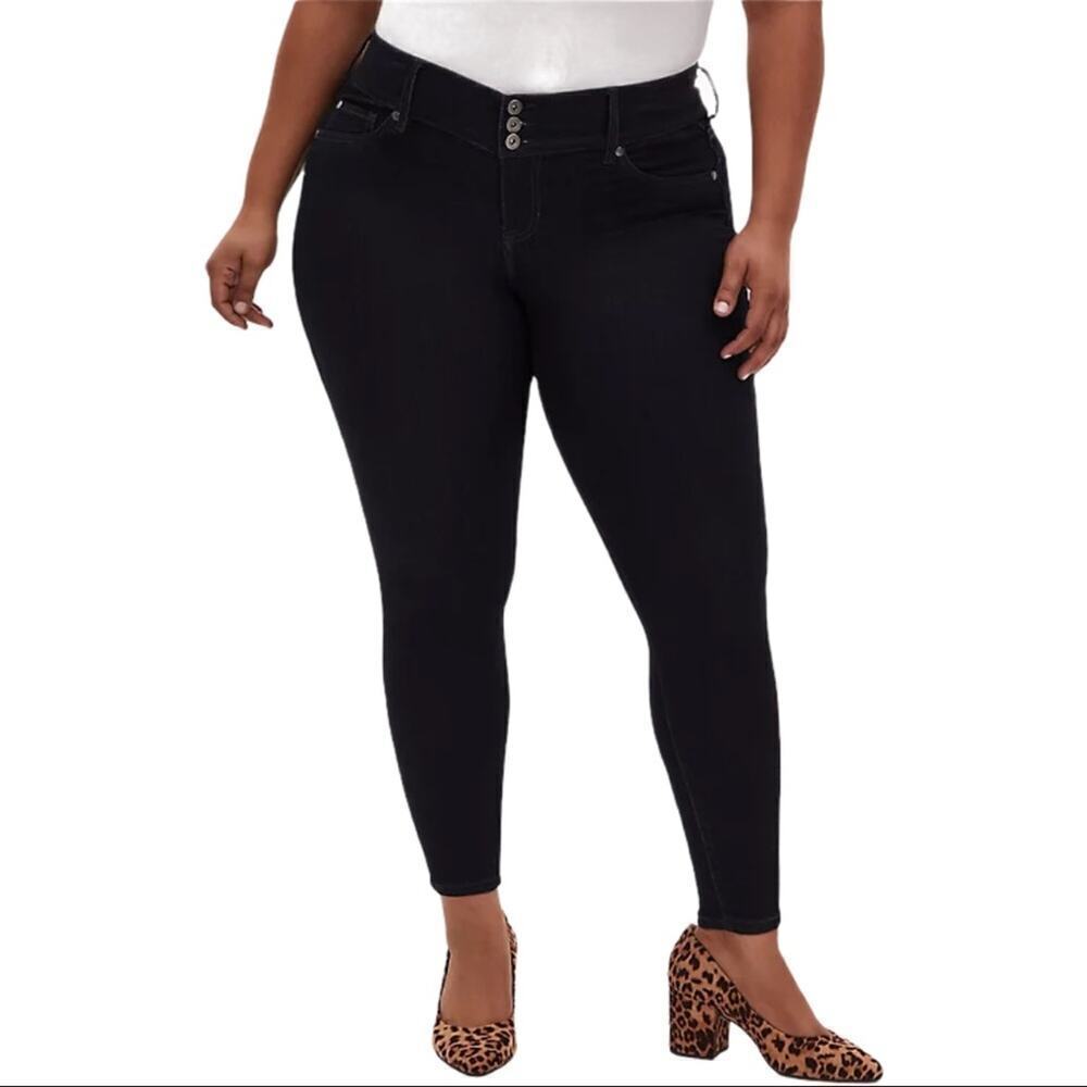 Torrid Jegging Super Stretch Dark Wash Jeans Sz 18
